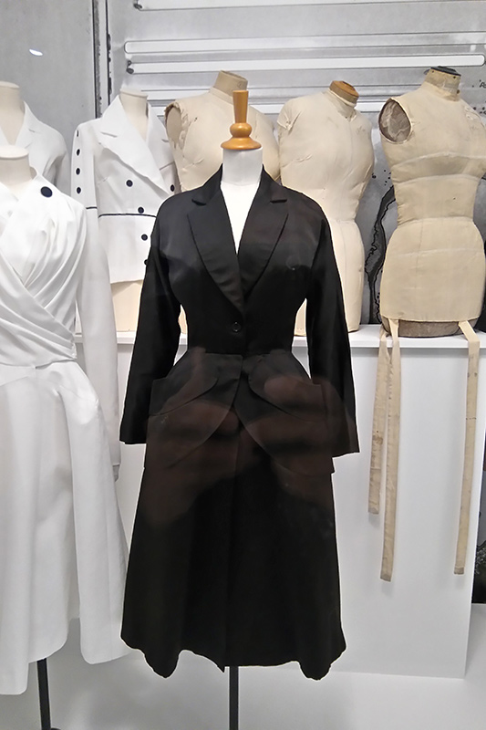 Dior Museum - The New Look Revolution - MISS VINYL BLOG - Poupées de ...