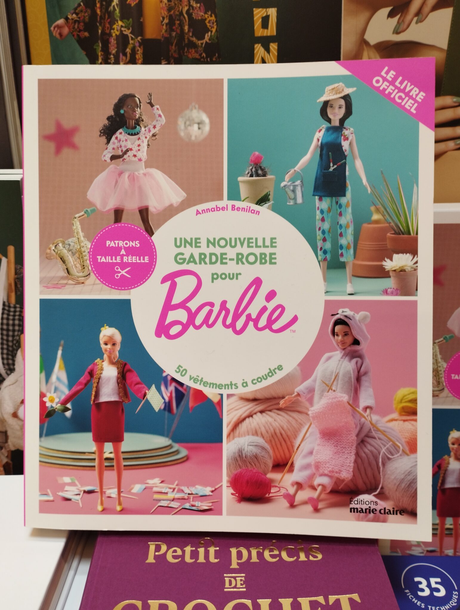 Une garde robe Barbie moderne en DIY - MISS VINYL BLOG - Poupées de ...