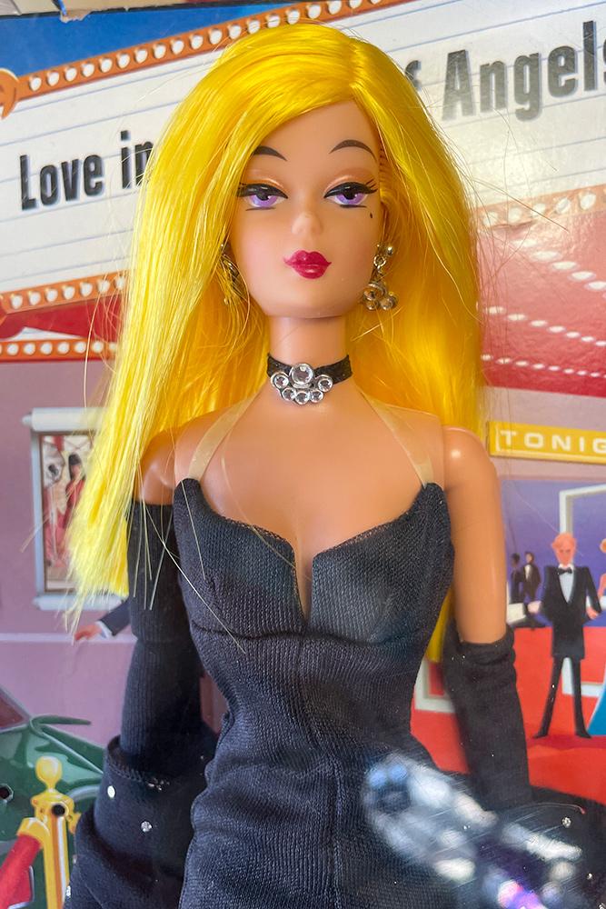 Barbie Modern Circle Producer - NRFB